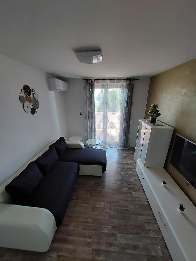 Apartment Jana Novigrad